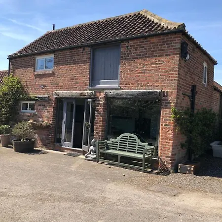 Ferienhaus Impeccable Suitable For 2 Adults & 1 Child Tockwith