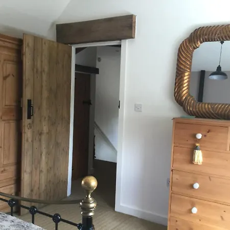 Impeccable Suitable For 2 Adults & 1 Child * Tockwith
